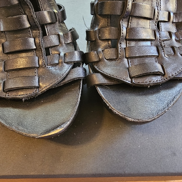 BCBGeaneration leater heel - Picture 8 of 8